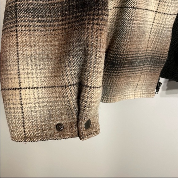 Vintage Woolrich Plaid Wool Blend Sherpa Fleece Lined Wool Filling Barn Jacket L - Picture 5 of 16